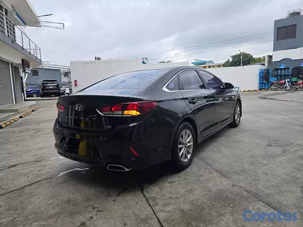 carros - HYUNDAI SONATA NEW RISE 2018 NEGRO GASOLINA 2