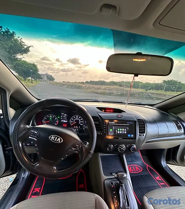 carros - Kia Forte LX 2014 Automático Cámara Reversa| CarPlay 8