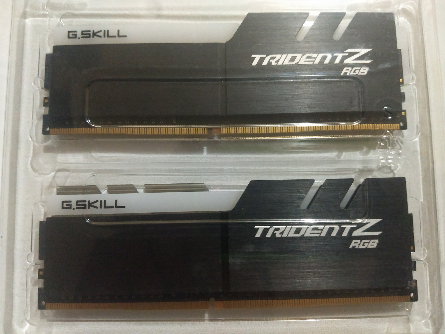 computadoras y laptops - G.SKILL Trident Z RGB 32GB DDR4 2