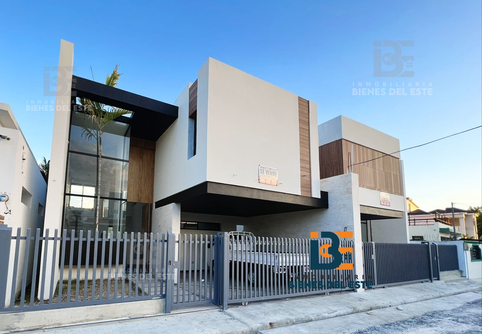 casas - Viviendas de 270 metros de construcción en 2 nivel 4
