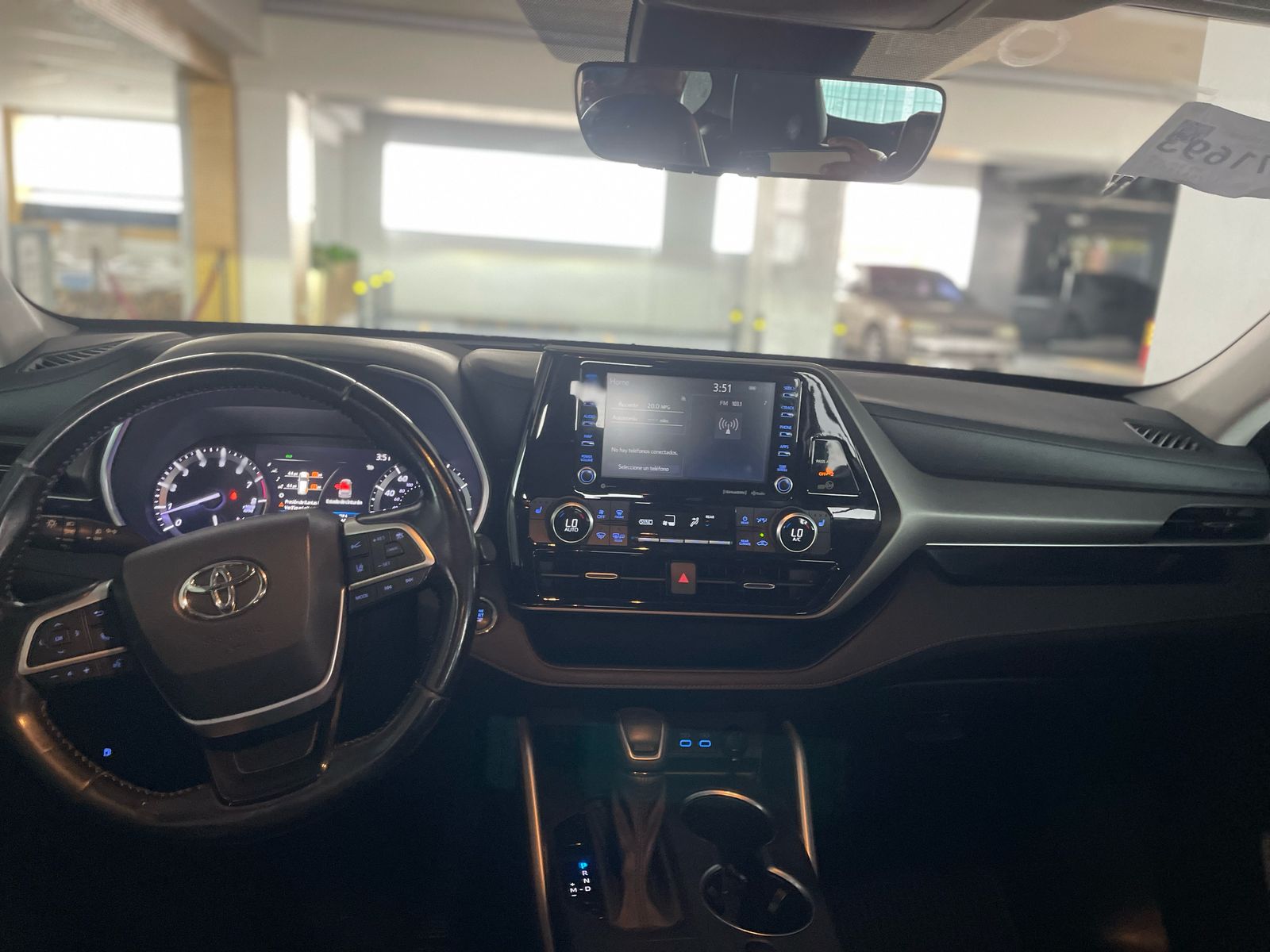 jeepetas y camionetas - Toyota higlander xle 2022 7