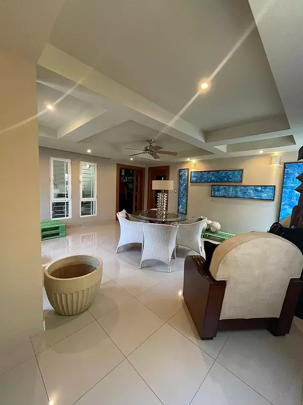 casas - Se vende casa en La Castellana 4