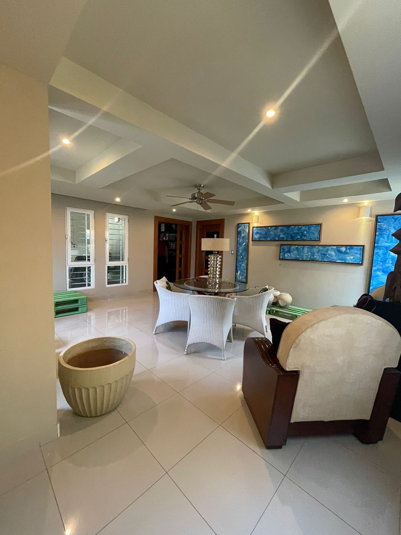casas - Se vende casa en La Castellana 3