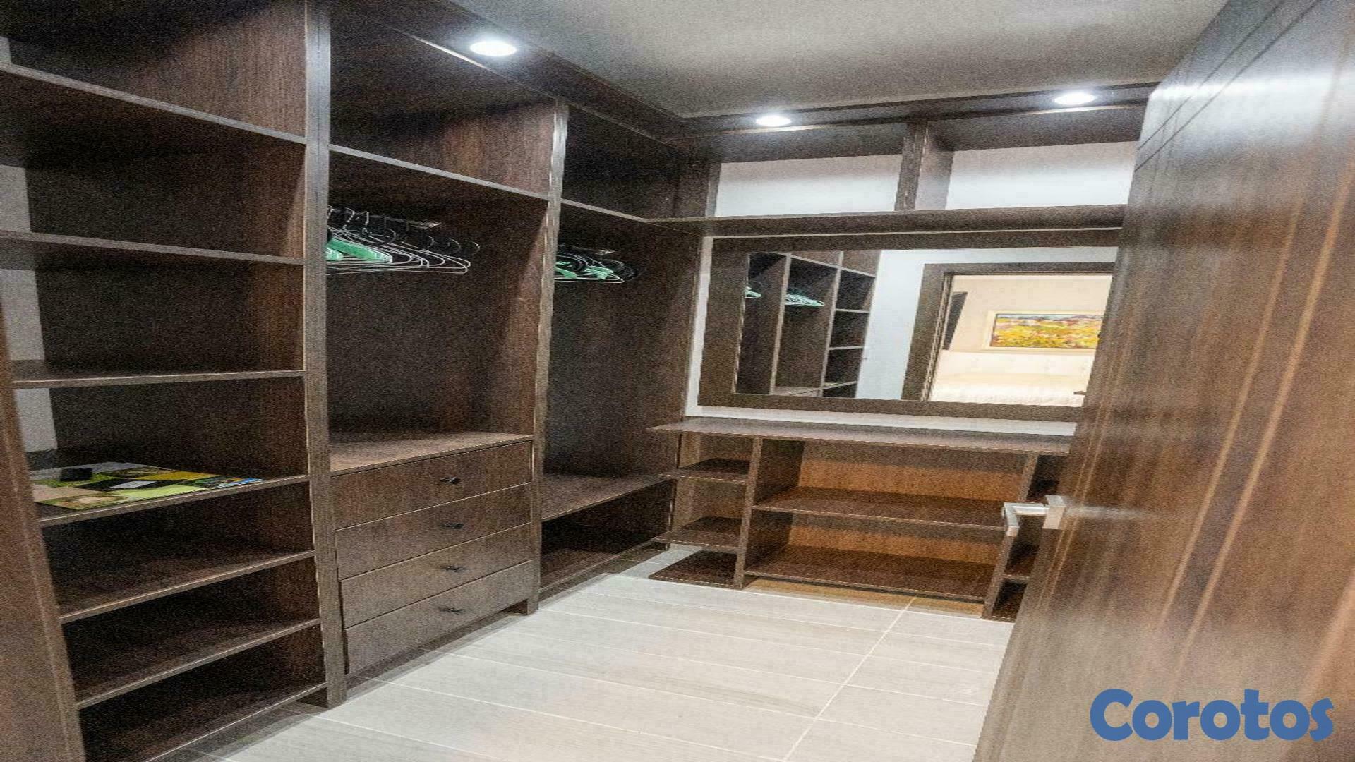 apartamentos - Apartamento en venta Amueblado de 2 habitaciones en Evaristo Morales 9