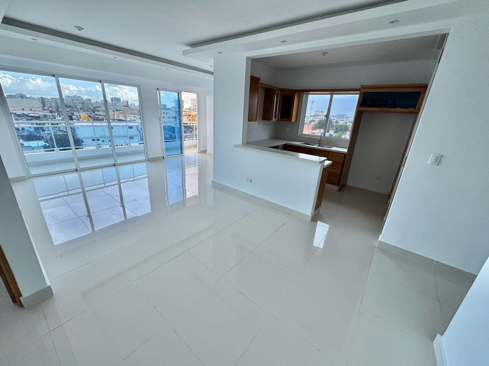 penthouses - Vendo Pent-house en El Millón  2