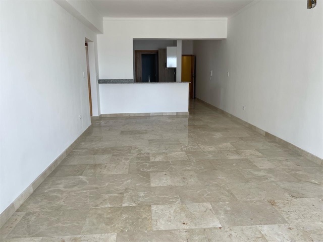 apartamentos - Venta de apartamento piso alto en Serralles Distrito Nacional Santo Domingo  2