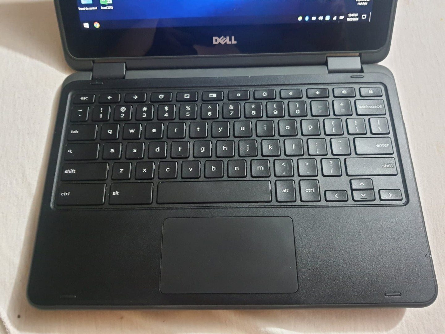 computadoras y laptops - Laptop Dell pantalla Tactile 12 pulg 32gb SSD 4gb RAM 6