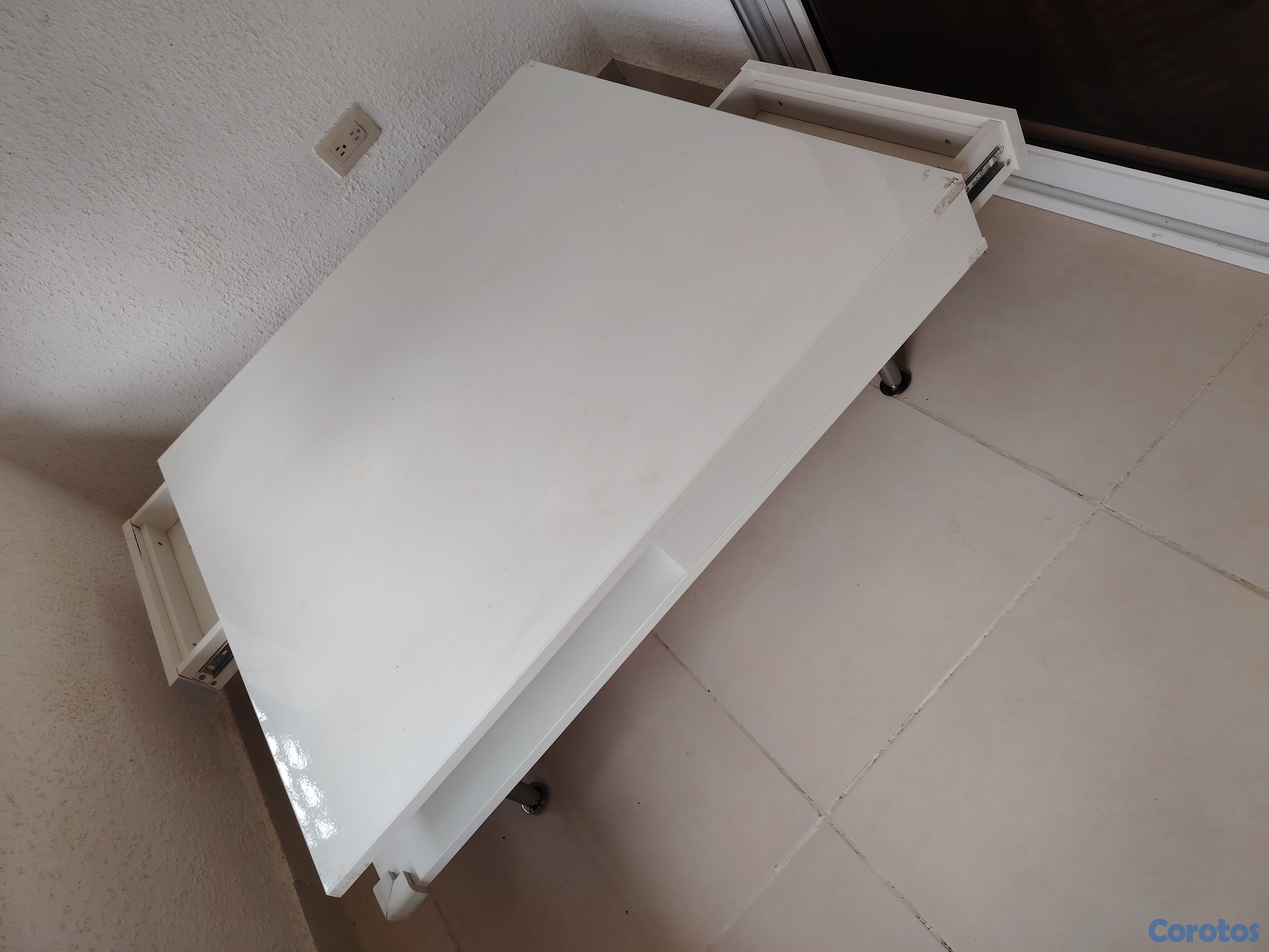 muebles y colchones - Mesa de muebles, 90cm ancho y largo  4