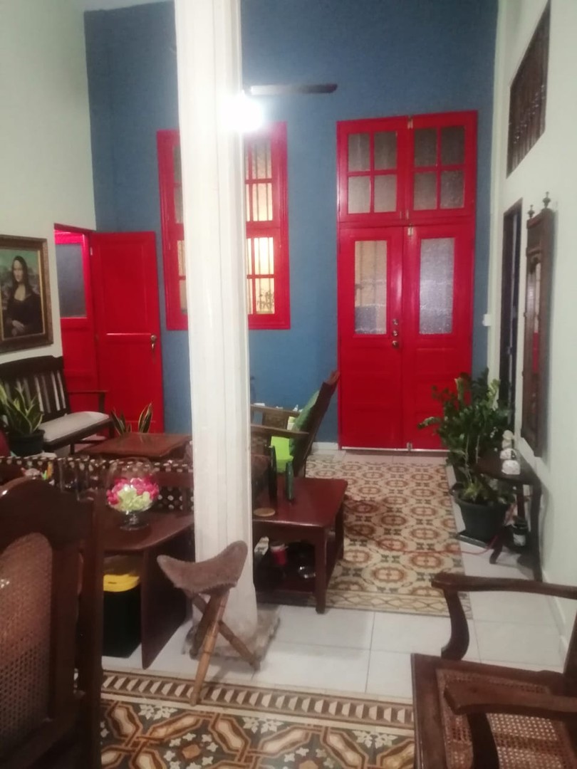 apartamentos - Venta de Edificio de 3 niveles en Zona Colonial 9
