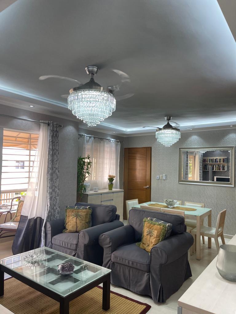 apartamentos - Apto en venta Amueblado de 3 habs. En Los Altos de Arroyo Hondo
