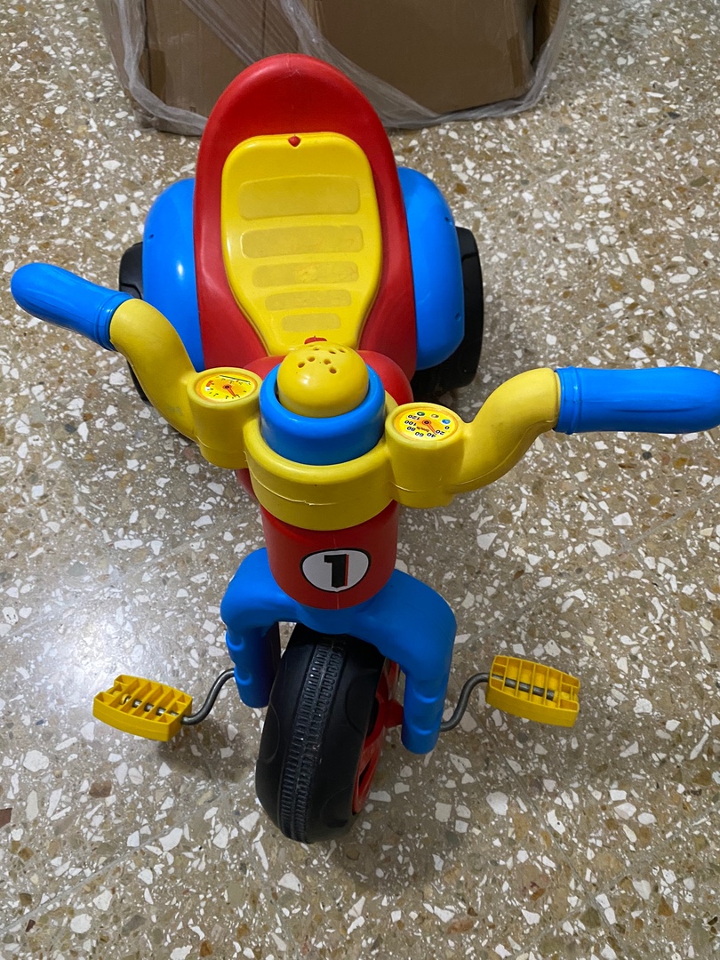 juguetes - Vendo carro velocipedo para niños