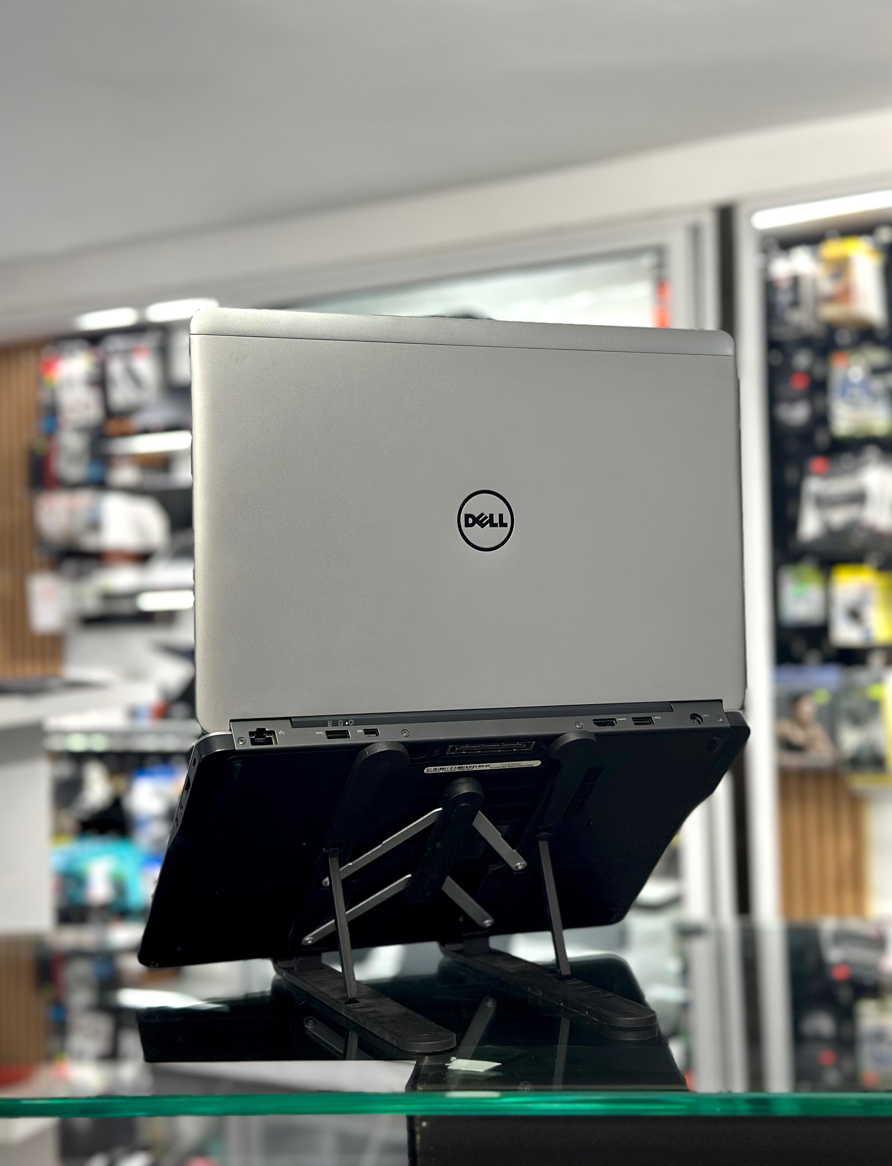 computadoras y laptops - DELL E7440 i5 $13,490 pesitos 1