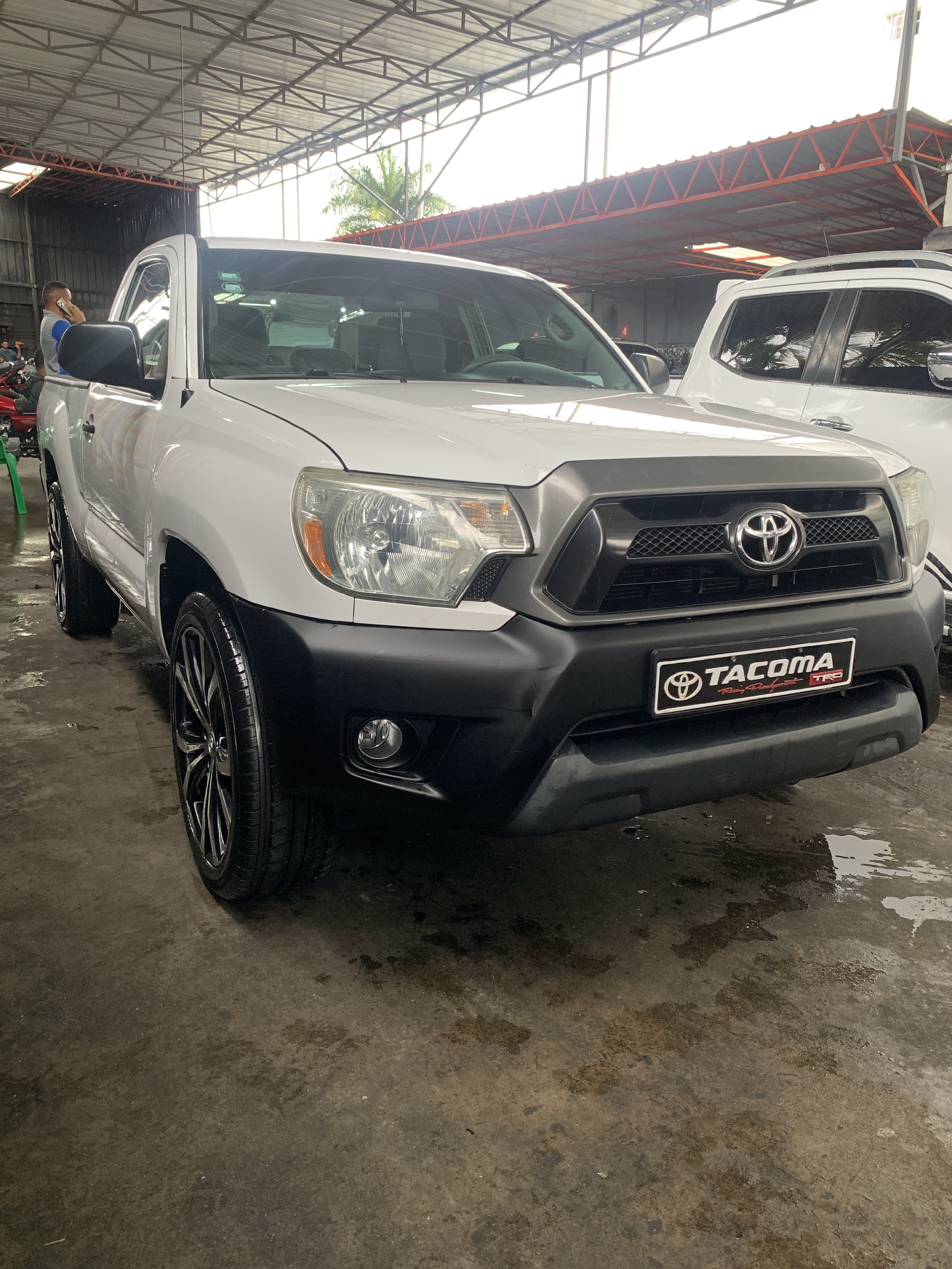 jeepetas y camionetas - Toyota tacoma 2013
