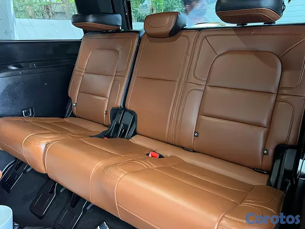 jeepetas y camionetas - Lincoln Navigator  11