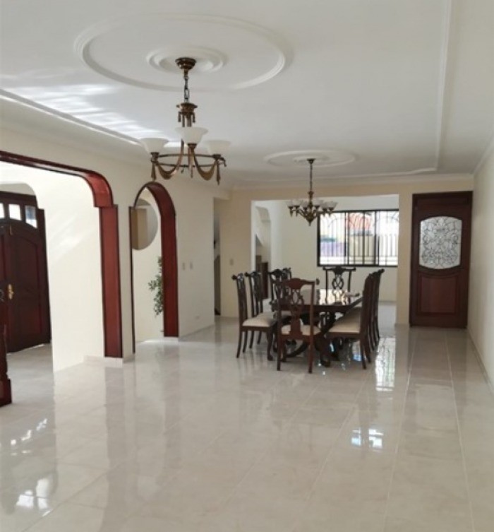 casas - Hermosa Casa Con Piscina En Alquiler Arroyo Hondo Ill

U$S2,500
4 hab
842mst 5