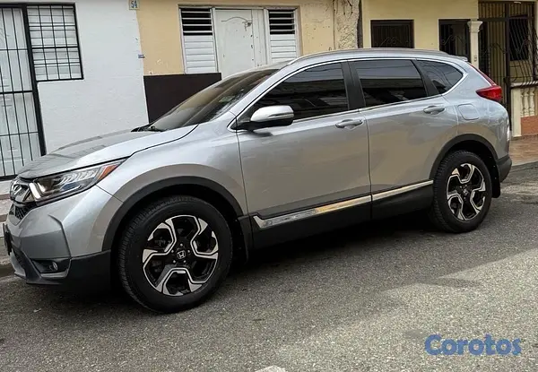 jeepetas y camionetas - honda Crv touring 2018 5