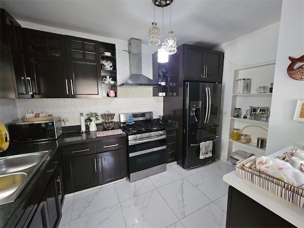 casas - Venta de Casa con amplio Patio en Altos de arroyo hondo III 5