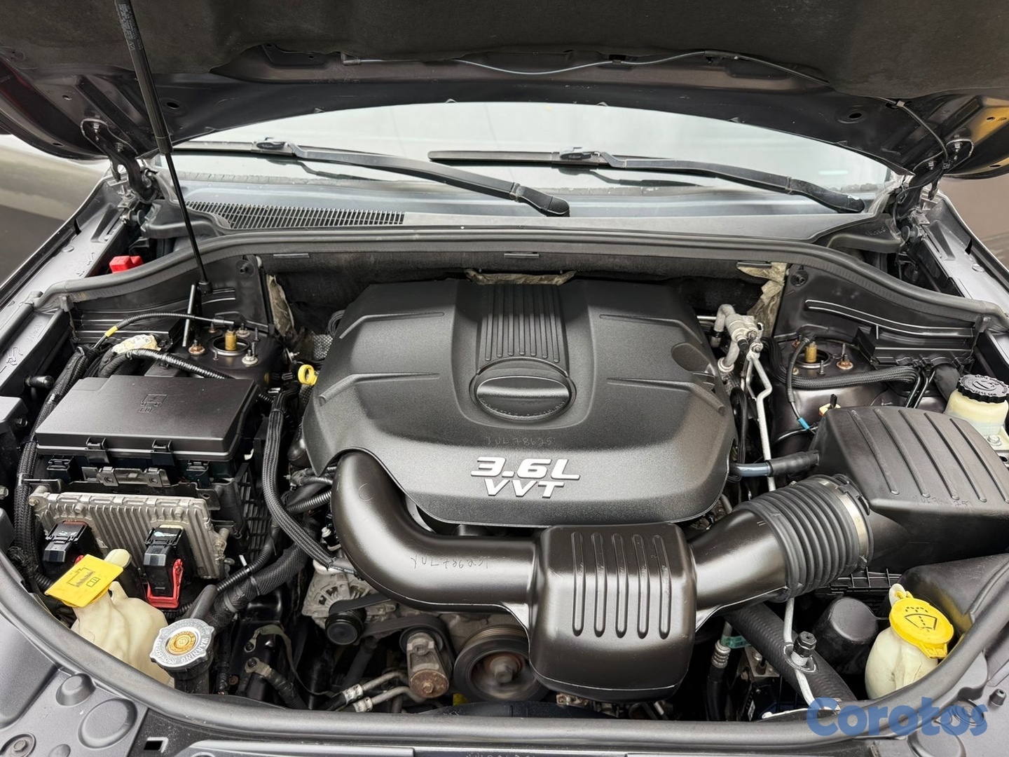 jeepetas y camionetas - Jeep Grand Cherokee Overland 2014 4x4 $799,000 10