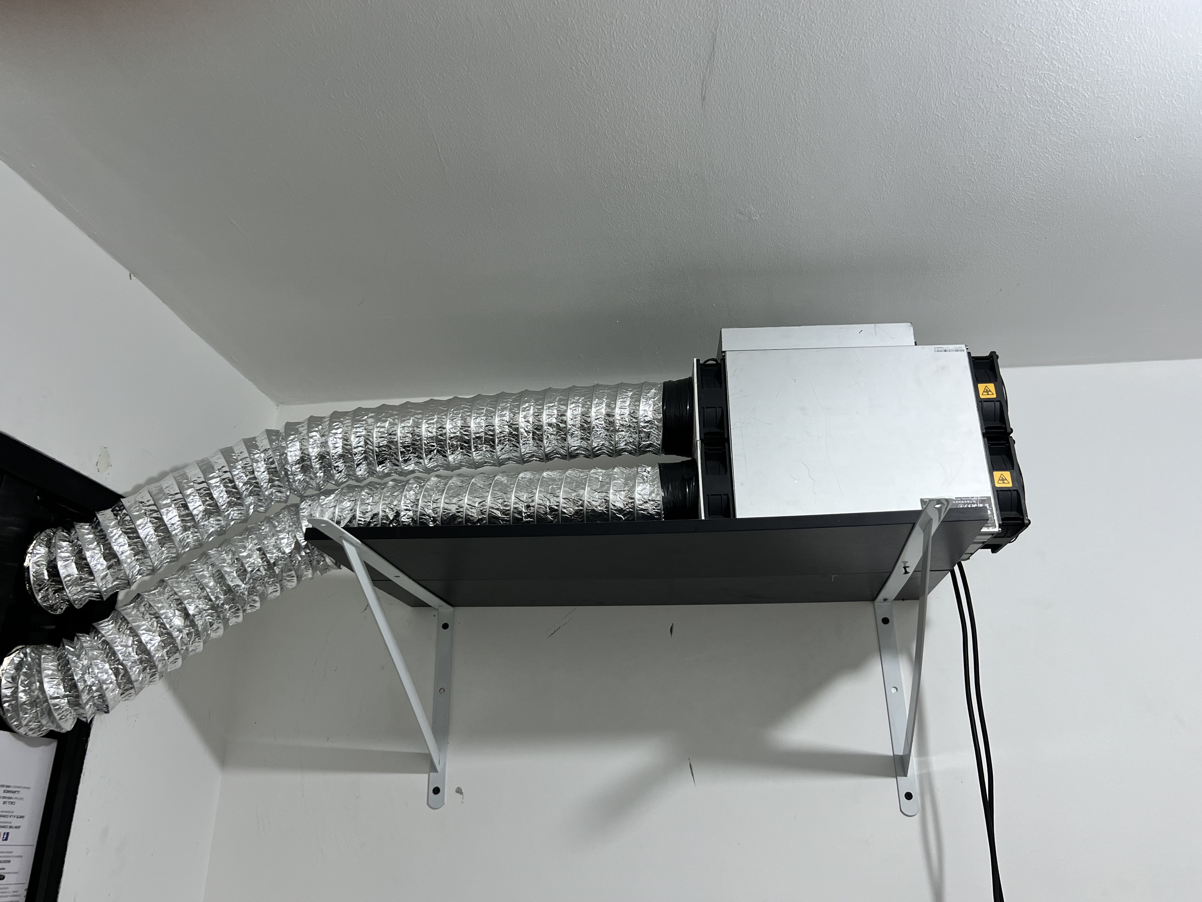 otros electronicos - Antminer S19j PRO 100Th/s 2
