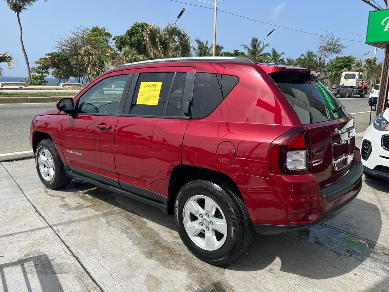 jeepetas y camionetas - Jeep Compass Latitude 2017 6
