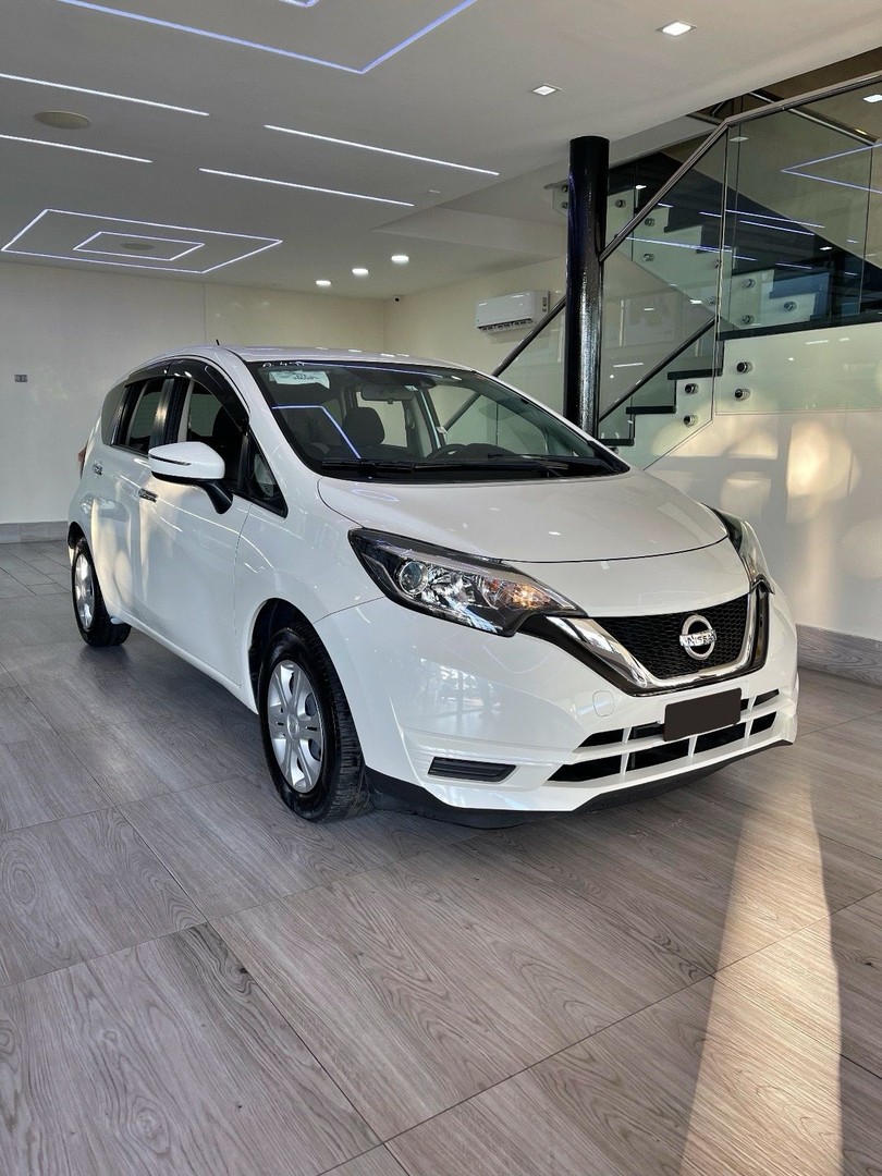 carros - Nissan note 2018 impecable  1