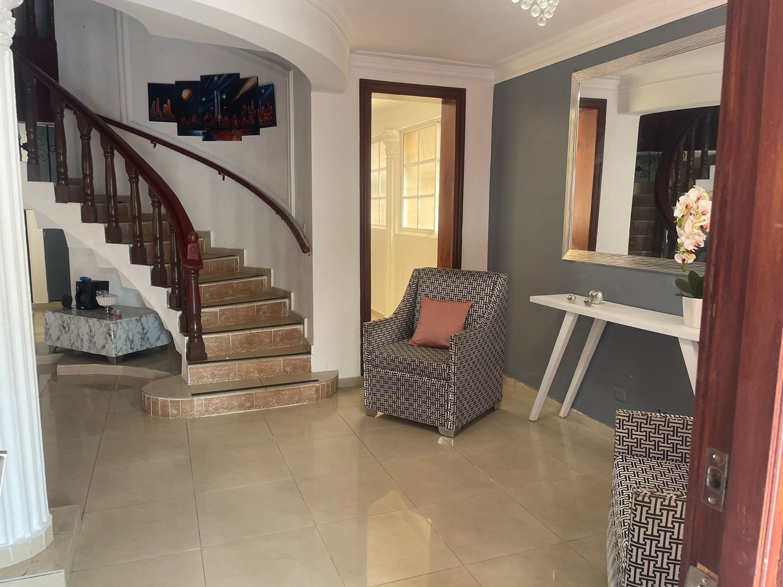 casas - CASA EN VENTA EN URB. ROSA. 4