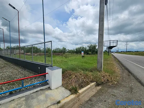 solares y terrenos - Solar Comercial en Venta en San Francisco de Macorís Macoris 1