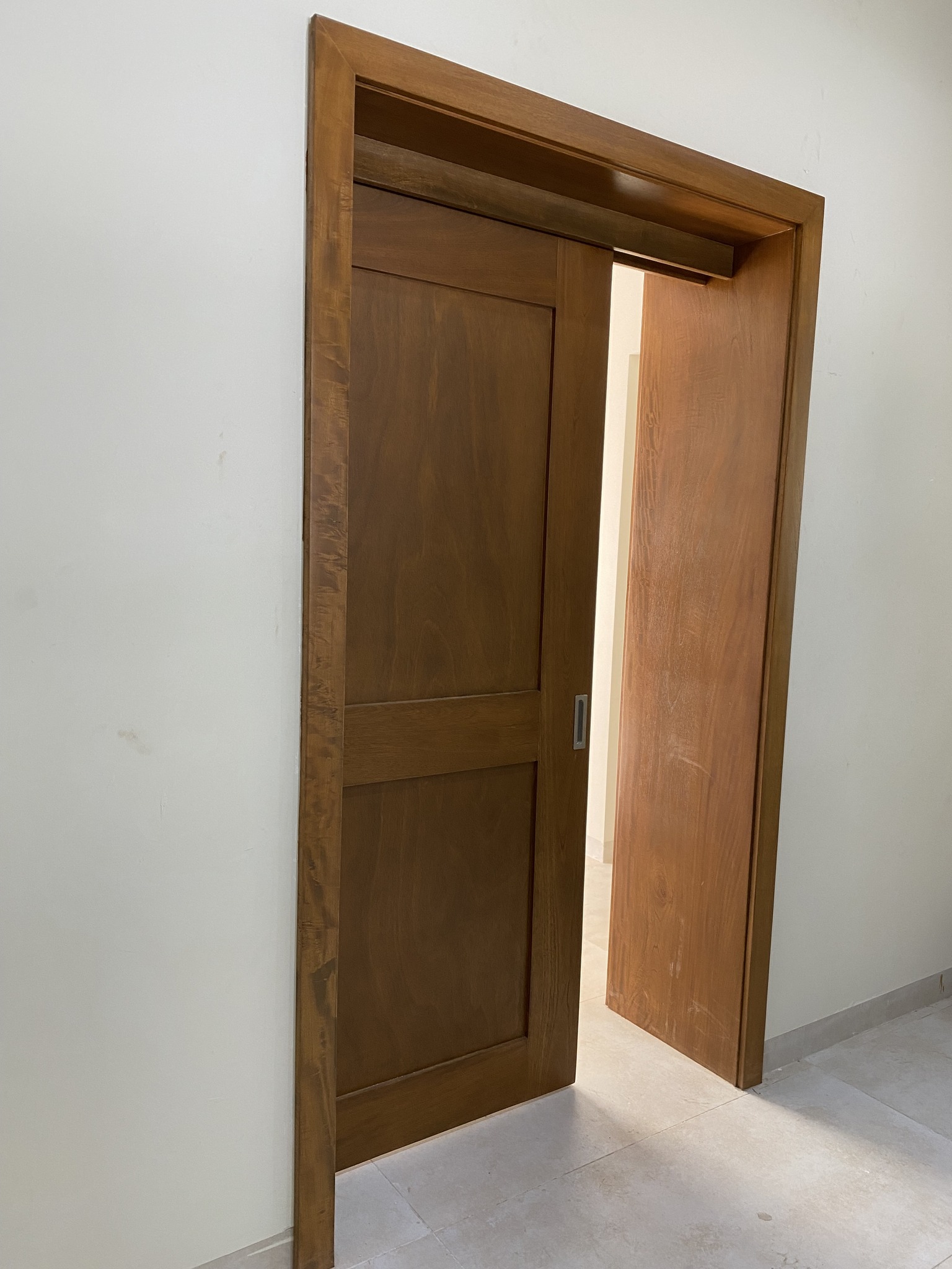 muebles y colchones - Puertas en madera moderna 