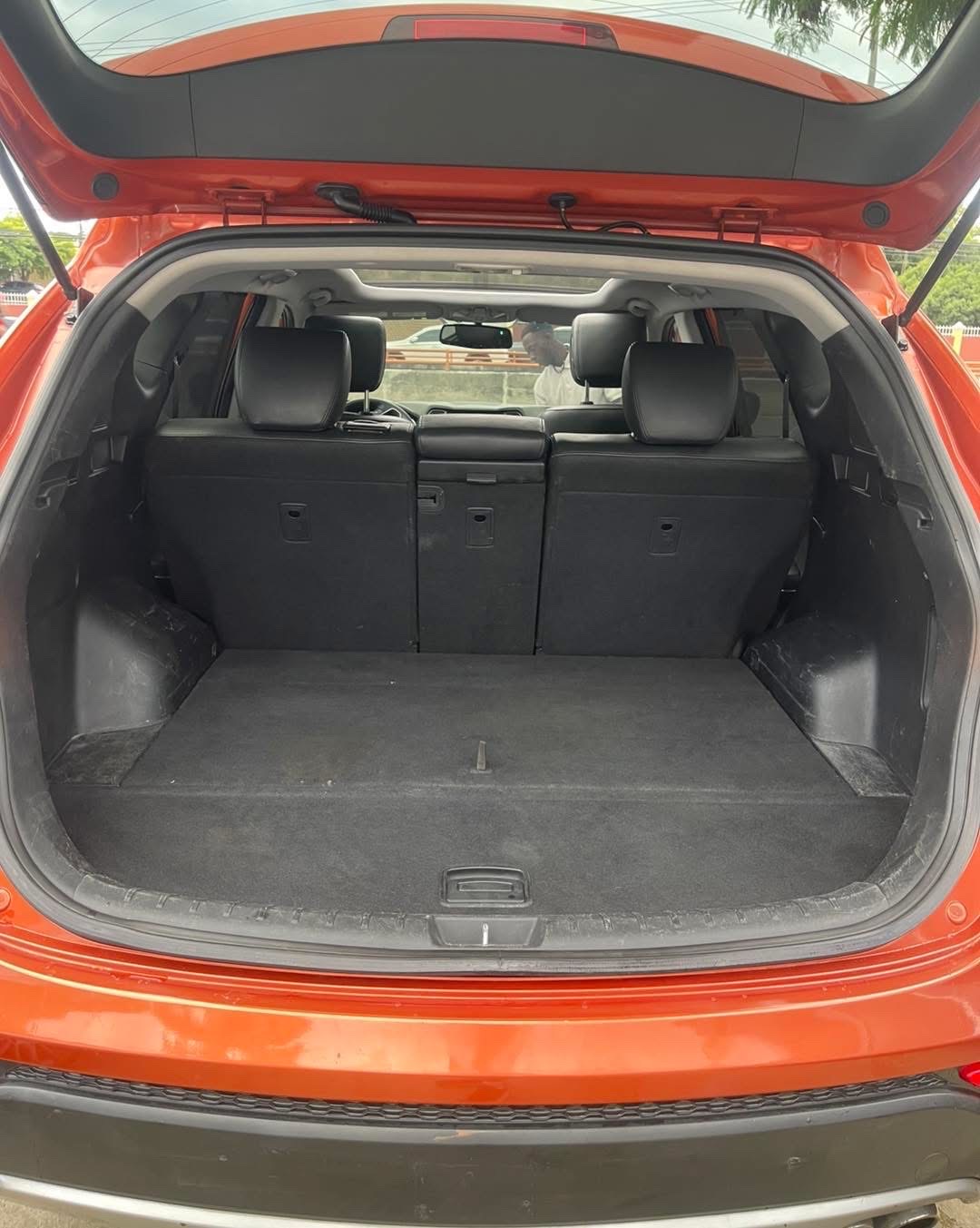 jeepetas y camionetas - HYUNDAI SANTA FE SPORT 2013 9