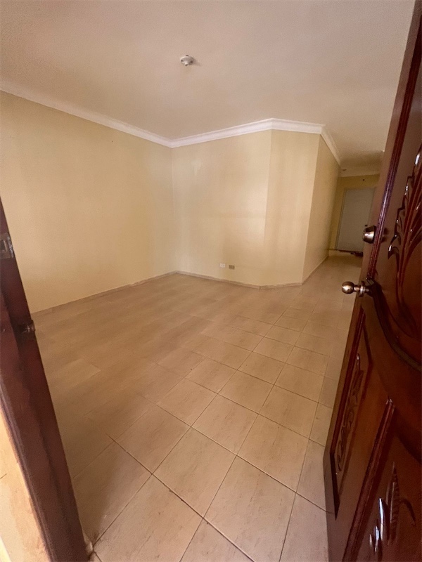 casas - Venta de casa en la autopista de san Isidro prado oriental Santo Domingo este  6