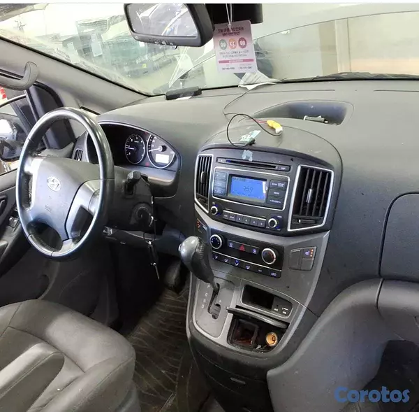 otros vehiculos - HYUNDAI GRAND STAREX 2021 GRIS 11