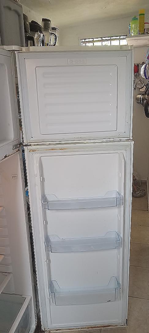 electrodomesticos - Vendo nevera Amrican usada en excelente precio, negociable.  1