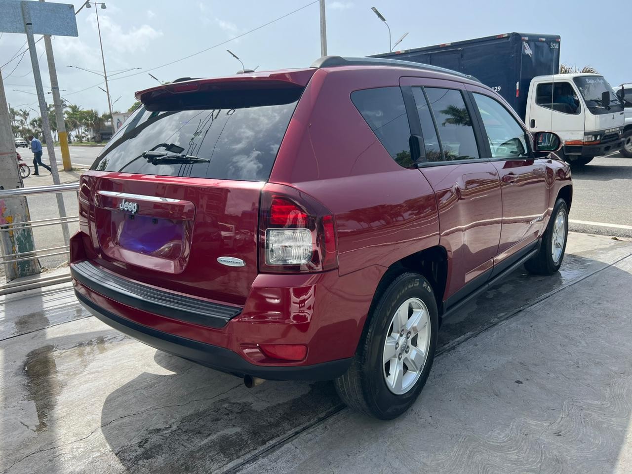 jeepetas y camionetas - Jeep Compass Latitude 2017 7