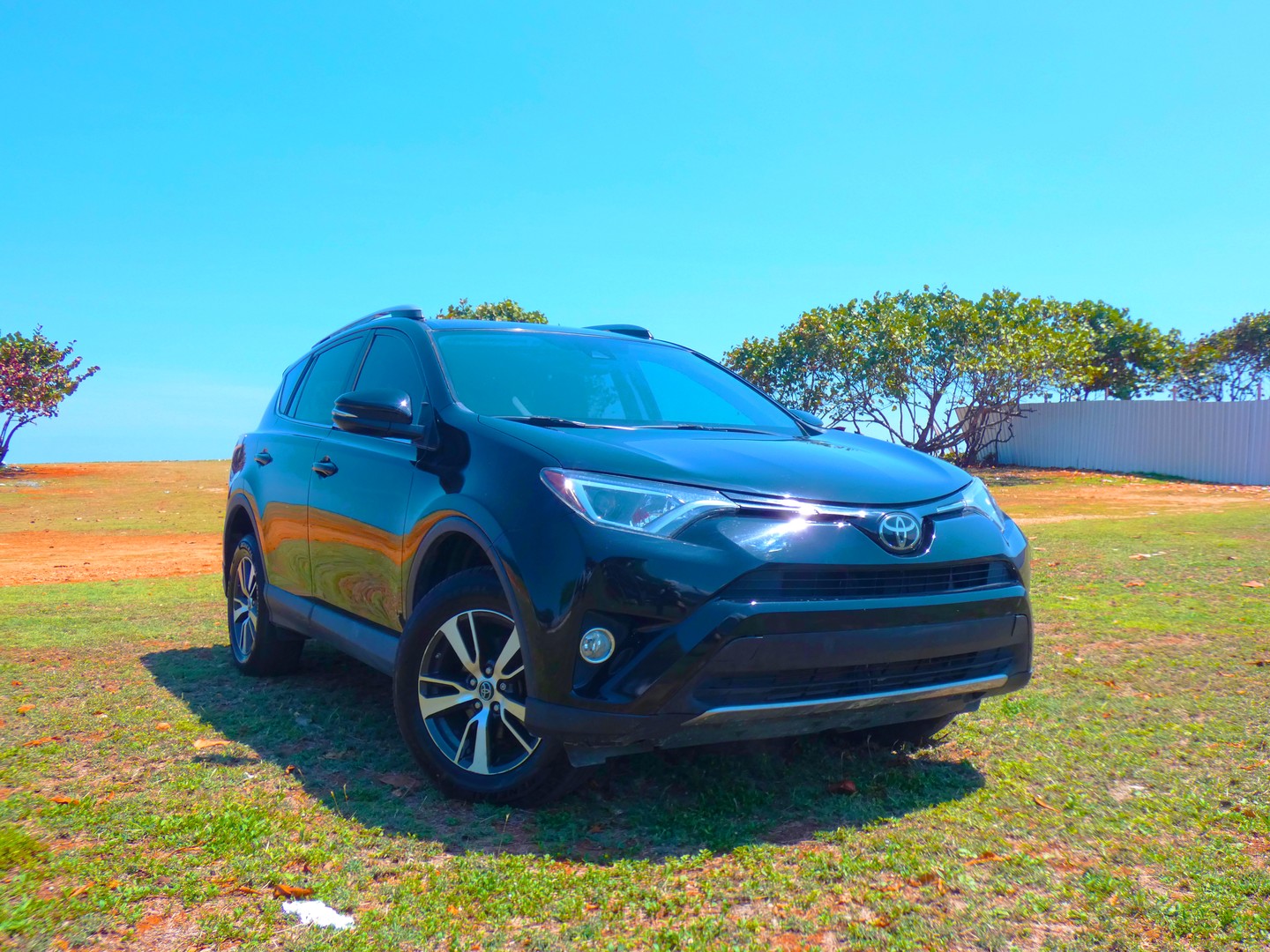 jeepetas y camionetas - 2017 Toyota Rav4 XLE
