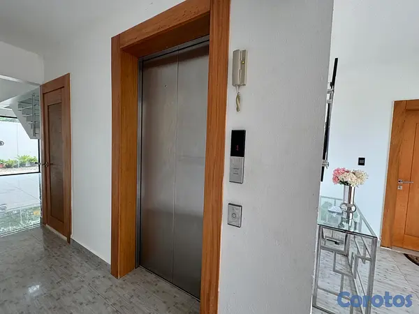 apartamentos - Apartamento En Alquiler, 6to Piso, Terraza Privada 10