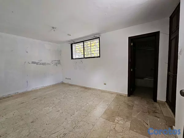 casas - Alquiler de Casa en Urbanización Fernández  7