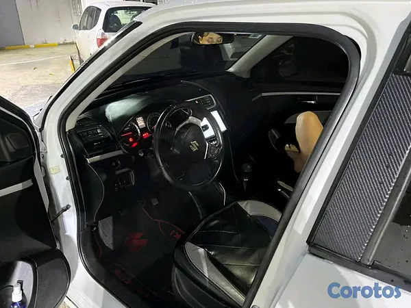 carros - suzuki Swift rs 2013 2