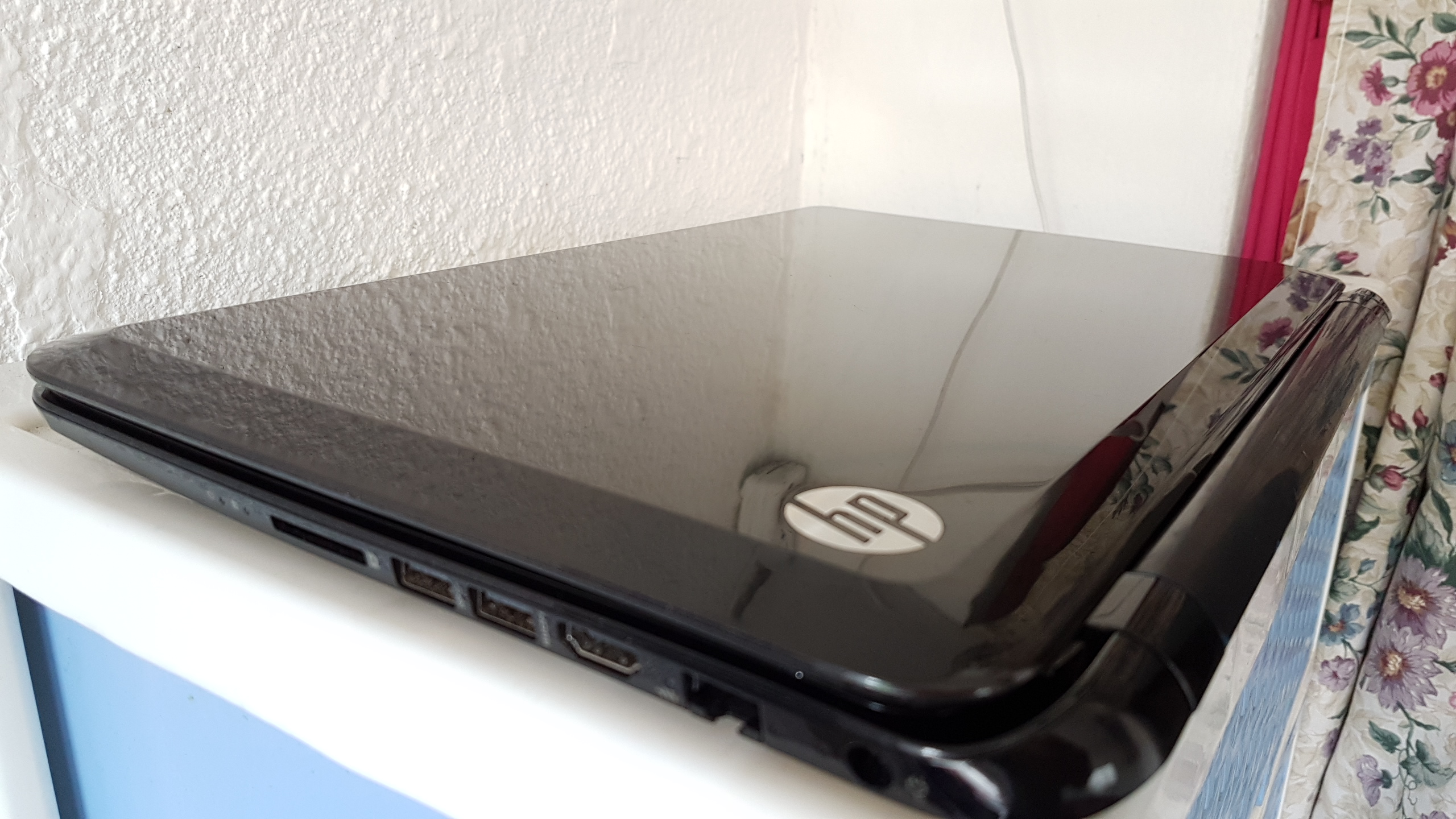 computadoras y laptops - laptop hp Pavilion g6 17 Pulg A8 Quad Core Ram 8gb Disco 128gb SSD Video 8gb 2