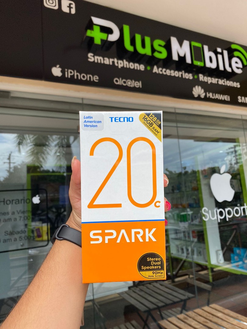 celulares y tabletas - Tecno Spark 20C
