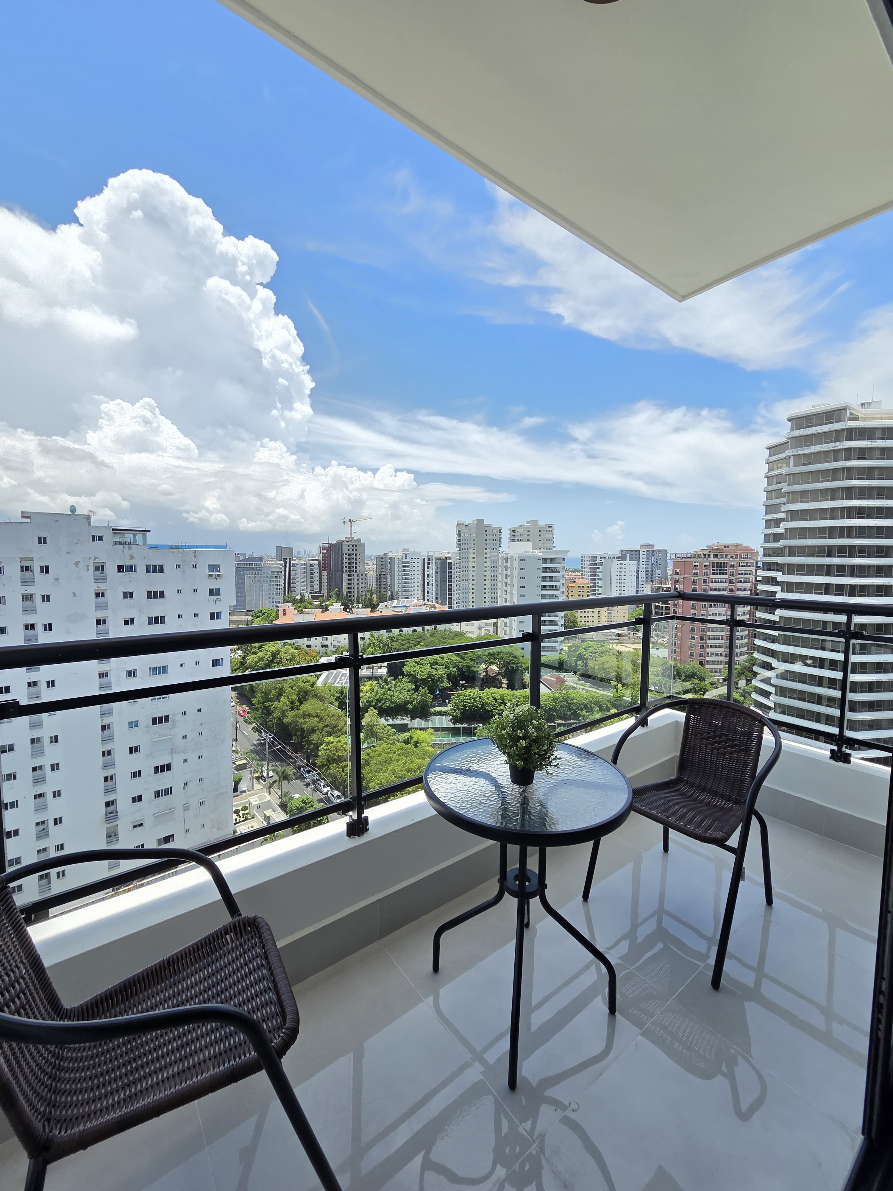 apartamentos - Alquiler apartamento  amueblado nuevo a estrenar e 0