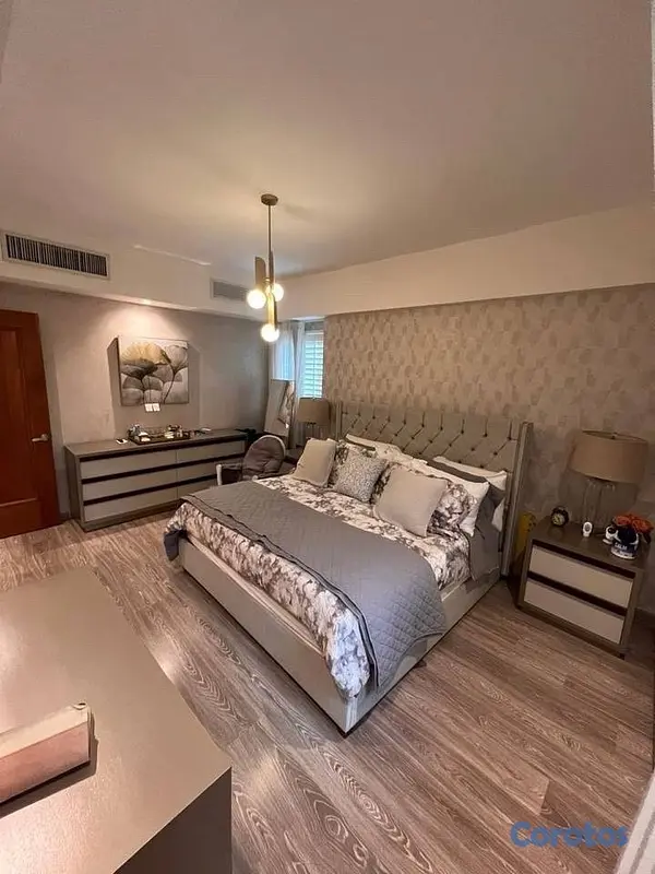 apartamentos - Espectacular apartamento en venta ubicado en Naco 

US$695,000 13