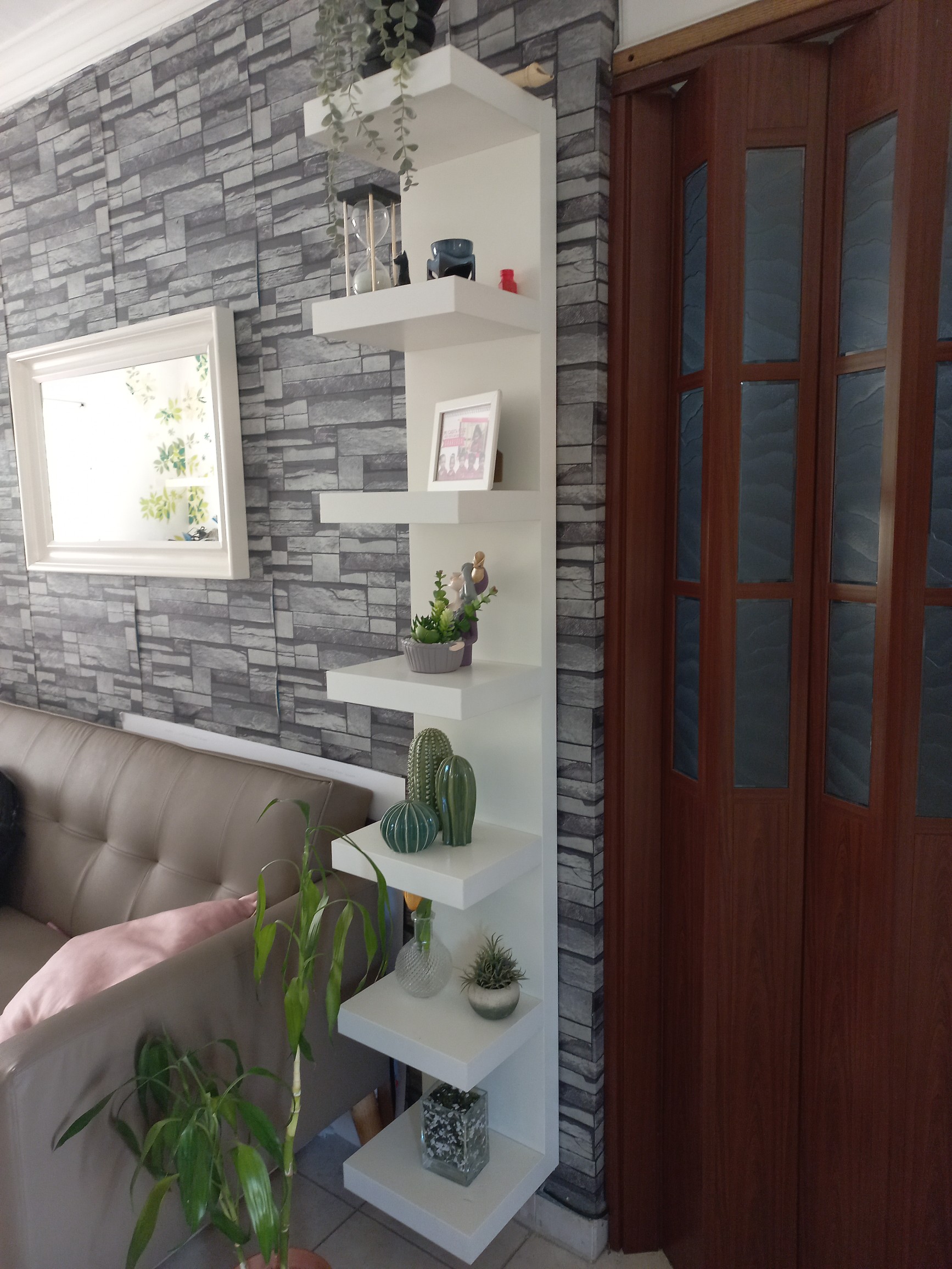 decoración y accesorios - Estanteria pared Lack, de Ikea
