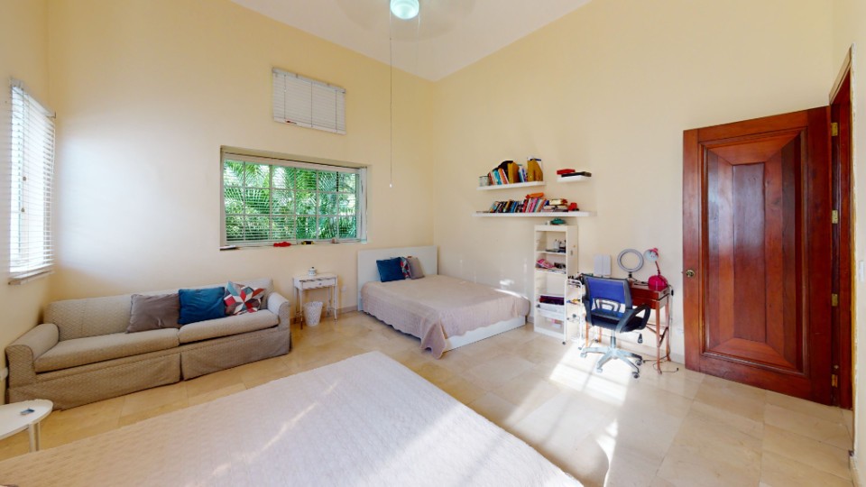 casas - Se vende casa en Cuesta Hermosa Il 
U$S495,000

Descripción
Casa de 
3 Habitacio 2