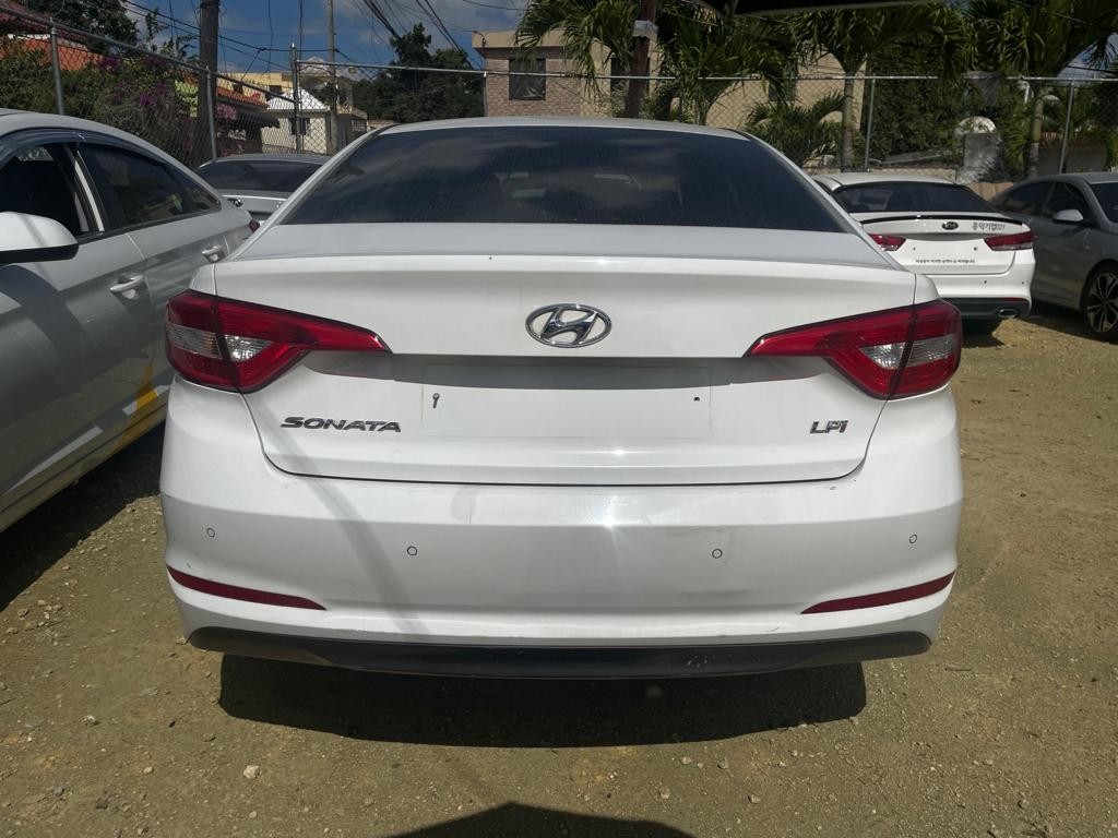 carros - HYUNDAI SONATA 2017 BLANCO 3
