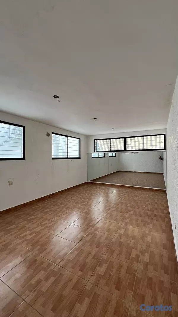 oficinas y locales comerciales - LOCAL COMERCIAL  4