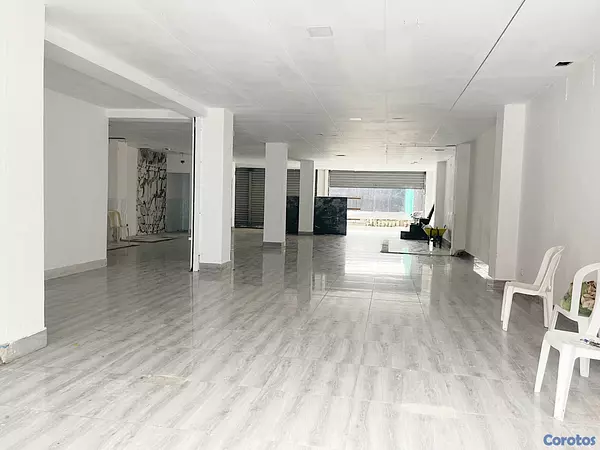 oficinas y locales comerciales - Alquiler local comercial primer nivel 7