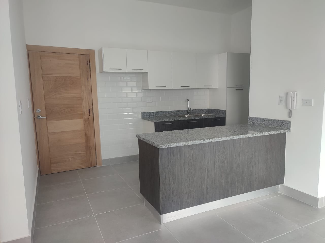 apartamentos - Apartamento en alquiler, en BellaVista 3