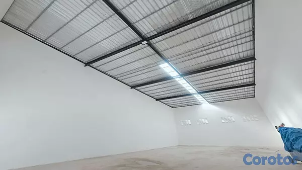 otros inmuebles - Renta de Nave Industrial en Veron 4