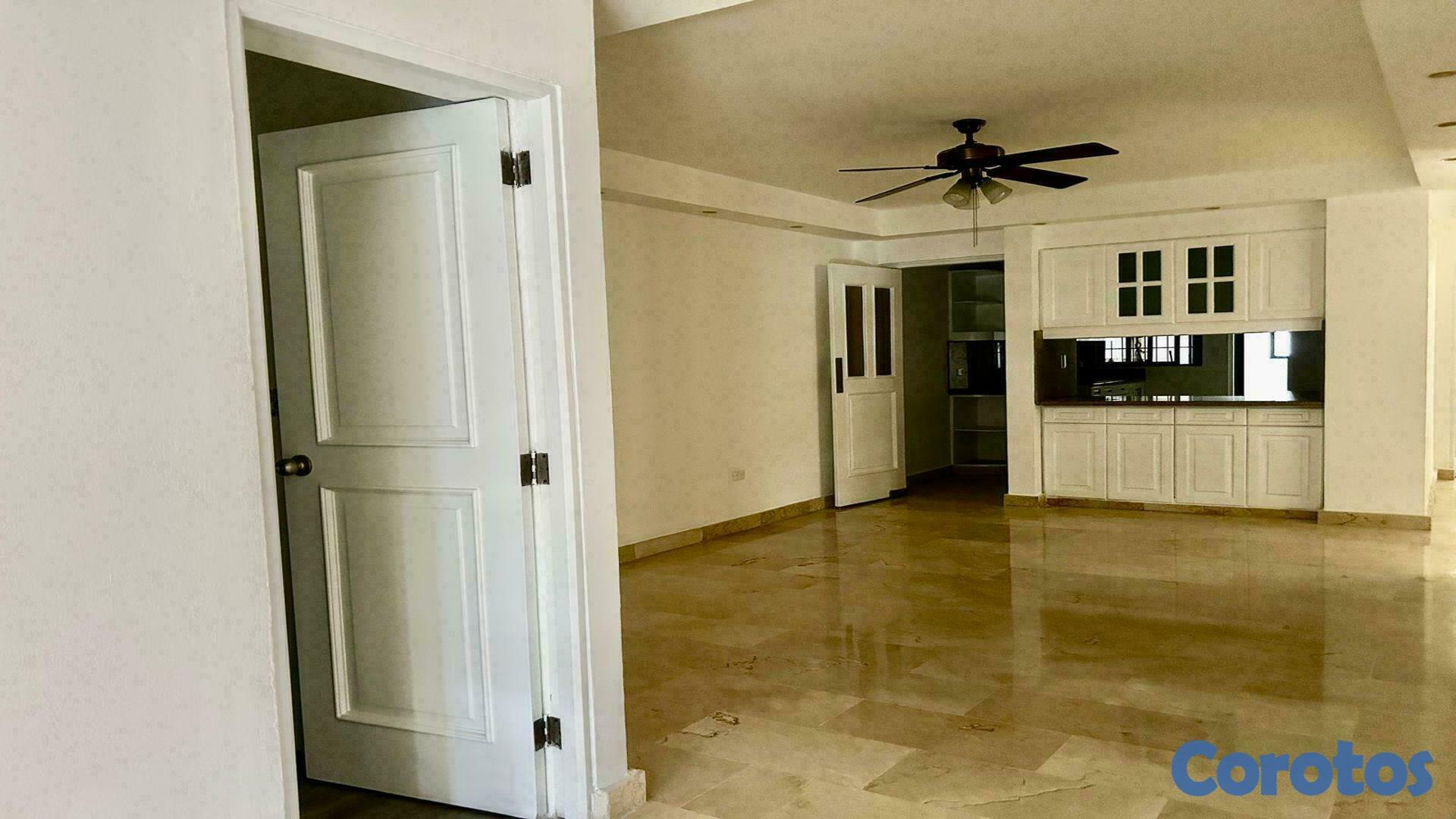 apartamentos - Apartamento en renta de 3 habitaciones en el Ensanche Naco 5