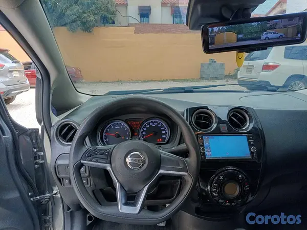 carros - Nissan Note 2018 full 4x4 10